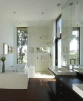 GRIFFIN ENRIGHT ARCHITECTS: Mandeville Canyon Residence - modern - bathroom - san francisco