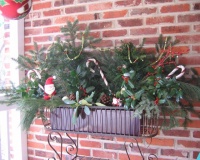 Outdoor Christmas Floral Arrangment - eclectic - porch - philadelphia