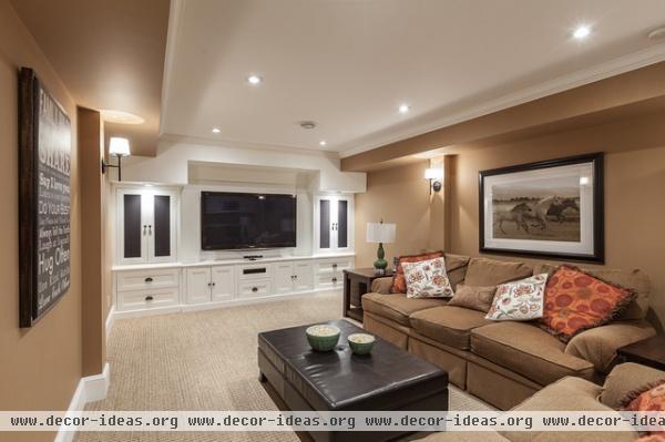 My Houzz: Traditional Home With Cottage Flair - traditional - family room -