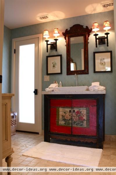 maryhouse2.jpg - traditional - bathroom - santa barbara