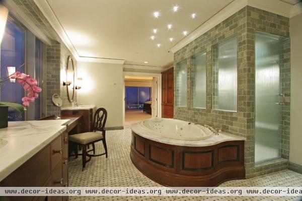 High Rise Master Bathroom - contemporary - bathroom - milwaukee