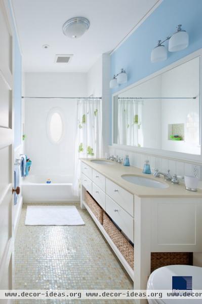 Room to Grow - traditional - bathroom - boston