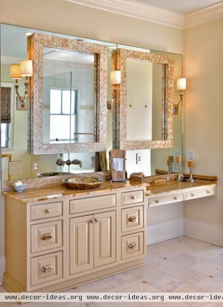 Lorraine Vale - traditional - bathroom - charleston