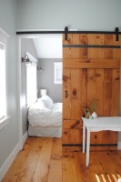 Backyard Cottage - traditional - bedroom - seattle