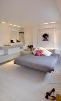 Floating away... - contemporary - bedroom - london