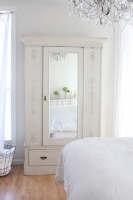 http://dreamywhites.blogspot.com/ - eclectic - bedroom - other metro