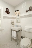 Deluxe in Alexandria - traditional - bathroom - dc metro