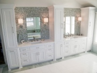 Fresh Colonial Master Bathroom - traditional - bathroom - dallas