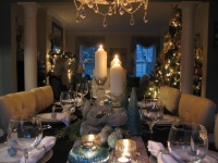 Christmas/Holiday Decorating - eclectic - dining room - toronto