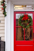 Rhinebeck, NY Winter Decor - traditional - exterior - new york