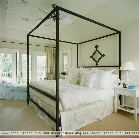 Decorating Ideas: Beautiful Neutral Bedrooms