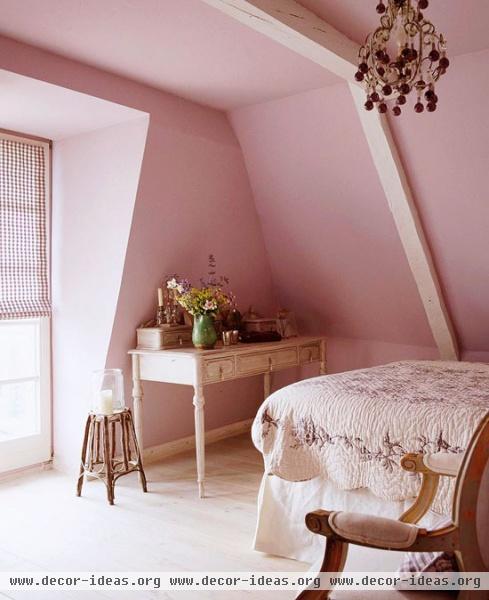 Colorful Bedrooms: Choose Your Perfect Palette