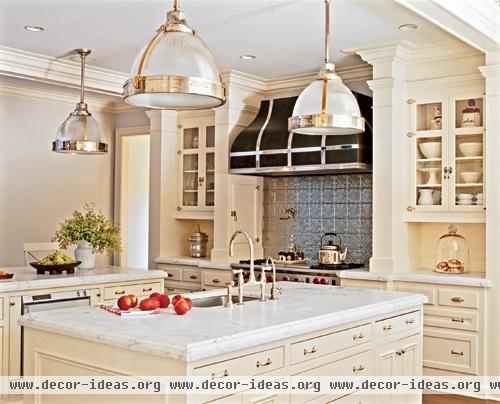 Colorful Kitchens with Charisma