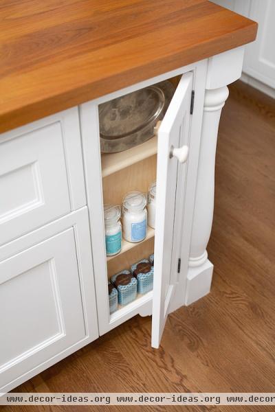 Savvy Kitchen Island Storage