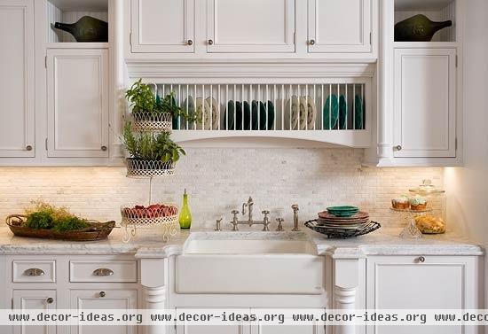 Kitchen Cabinets with Furniture-Style Flair