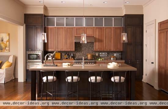 Elegant Kitchens with Warm Wood Cabinets