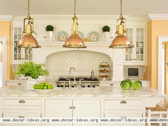 Stylish Islands for Traditional Kitchens