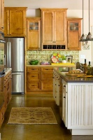 Elegant Kitchens with Warm Wood Cabinets