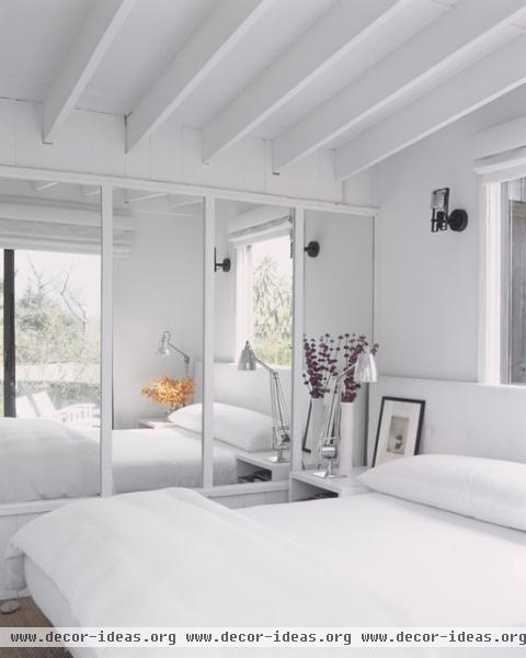 Fire Island Residence - Long Island - modern - bedroom - new york