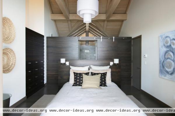 Master bedroom suite - contemporary - bedroom - seattle