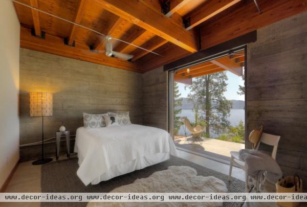 Coeur D’Alene Residence on Lake Coeur D’Alene - modern - bedroom - other metro