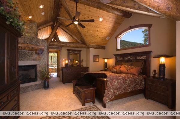 Settlers Creek Chalet - traditional - bedroom - other metro