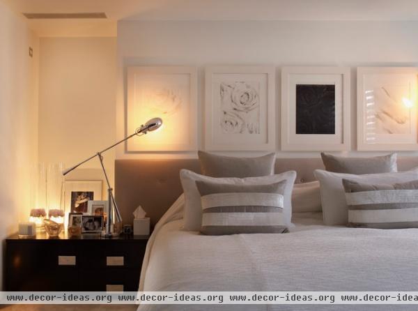 Notting Hill Townhouse - contemporary - bedroom - london