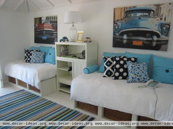 Punta del Este Beach House - traditional - bedroom - other metro