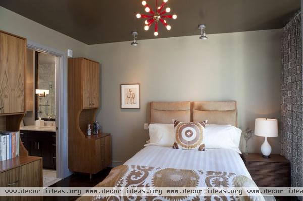 Four Seasons Mod - Guest Bedroom - eclectic - bedroom - austin