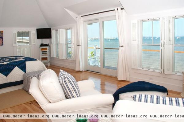 Provincetown Beach House - traditional - bedroom - boston