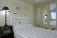 Jerry Jacobs Design: Interior Design San Francisco Bay Area - tropical - bedroom - miami