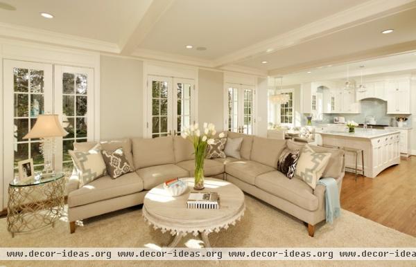 Deluxe in Alexandria - traditional - living room - dc metro