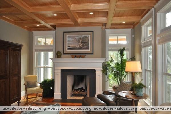 Guida REsidence - traditional - family room - charleston