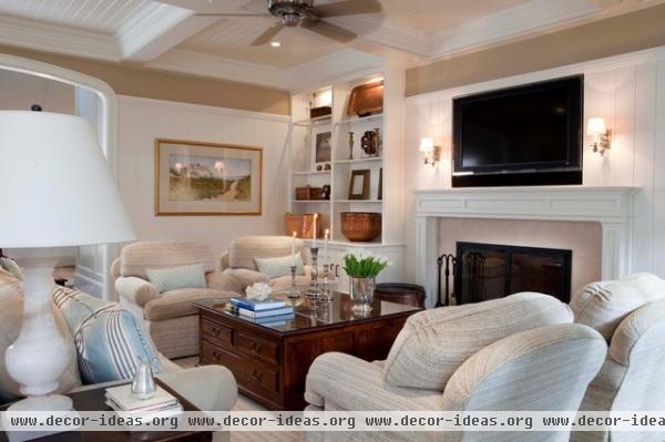 Garden City, New York - traditional - living room - other metro