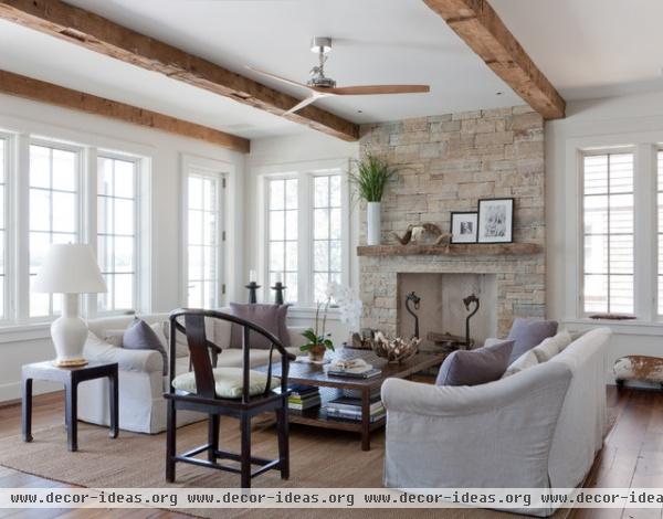 Shelter Island Beach House - traditional - living room - new york