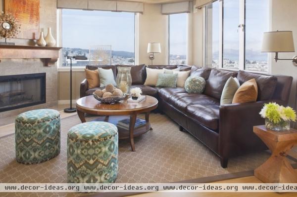 East-meets-west in San Francisco's Russian Hill - traditional - family room - san francisco