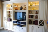 Kitchen eating area built-in - traditional - media room - toronto