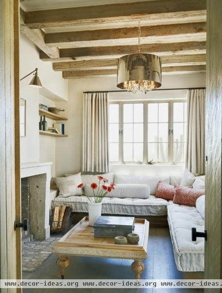 Rustic Eclectic Farmhouse - mediterranean - living room - phoenix