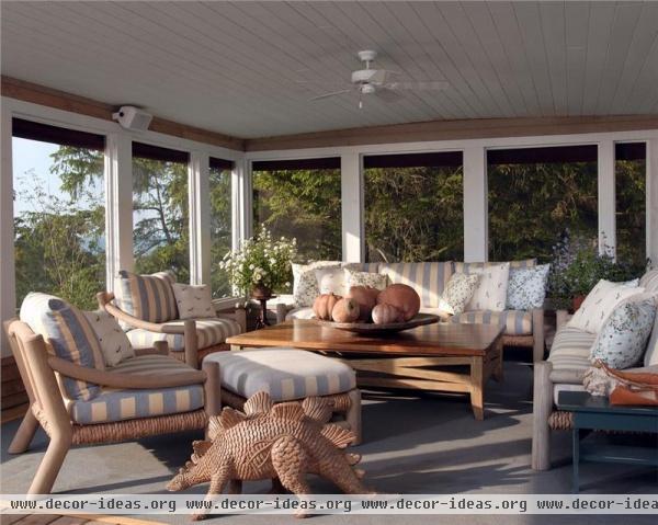 Homey Country/Rustic Outdoors by Susan Fredman