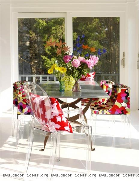 Sunny Contemporary Dining Room by Tara Seawright