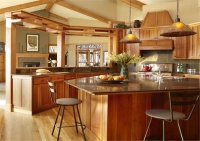 Homey Country/Rustic Kitchen by Susan Brown