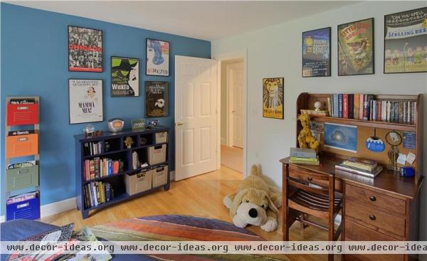 Casual Traditional Kid's Room by Karen Watson