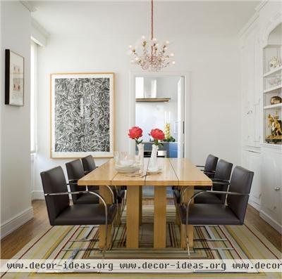 Casual Contemporary Dining Room by Jiun Ho