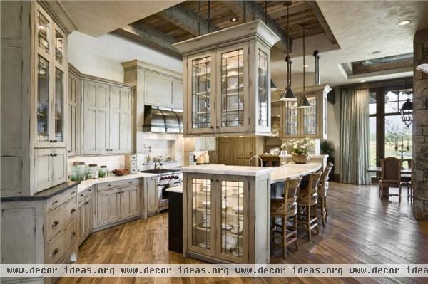 Light Transitional Kitchen by Jerry Locati