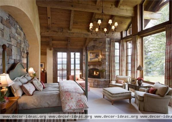 Casual Country/Rustic Bedroom by Jerry Locati