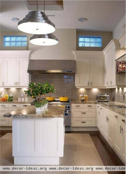 Cozy Transitional Kitchen by Deborah Wecselman