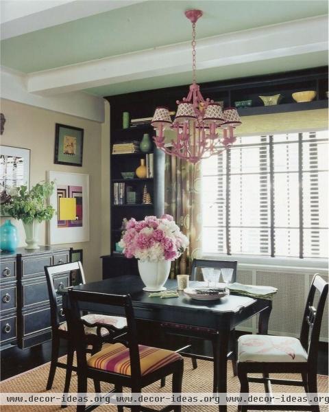 Casual Traditional Dining Room by John Loecke