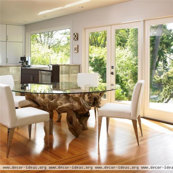 Sunny Contemporary Dining Room by Ines Hanl