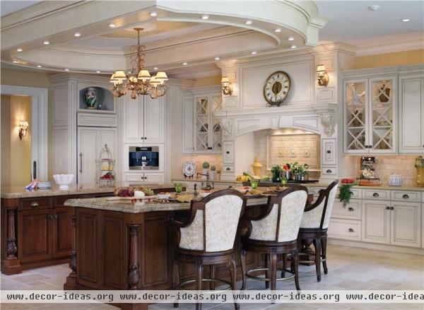 Classic Traditional Kitchen by Peter Salerno