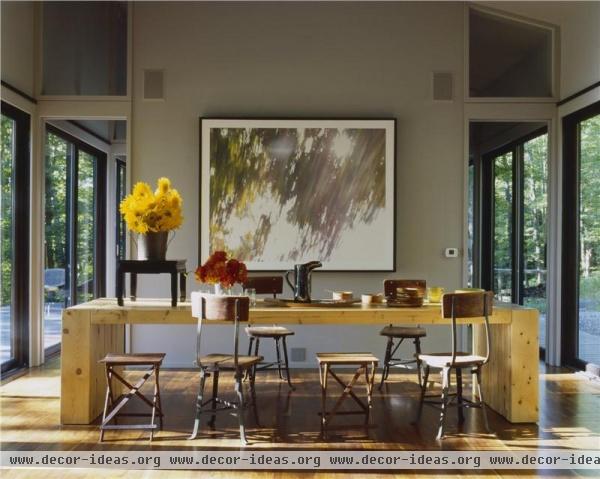 Casual Transitional Dining Room by Gabriel Benroth, Adam Rolston & Drew Stuart